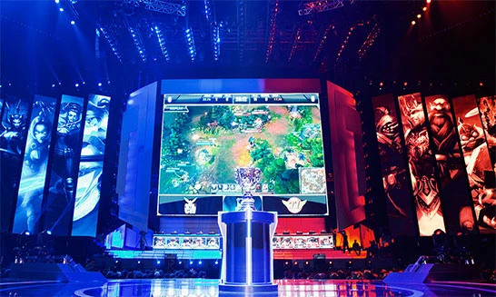 运动竞技巅峰：PGC全球总决赛电竞战队决战双败淘汰制，电竞直播全程直击